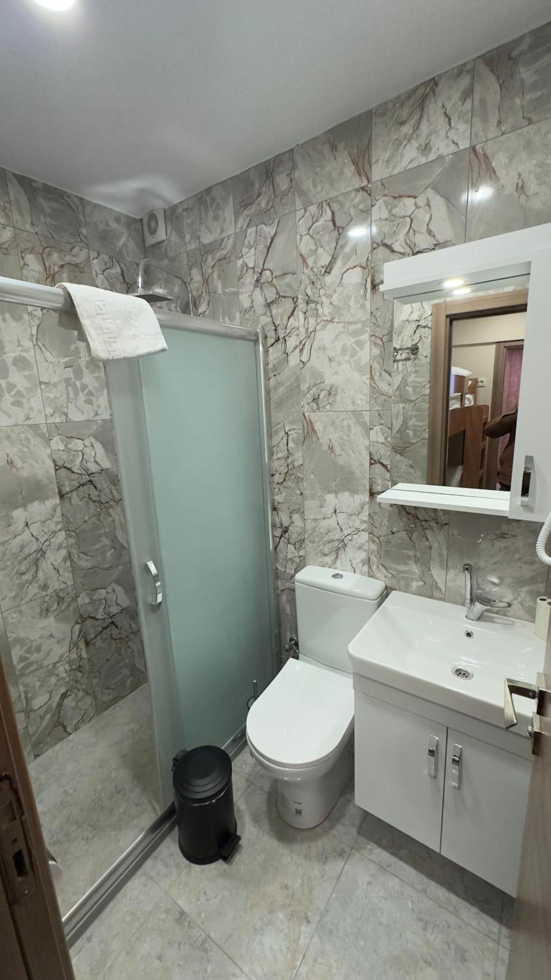 Golden Tulip Suite Apart Istanbul Ngoại thất bức ảnh