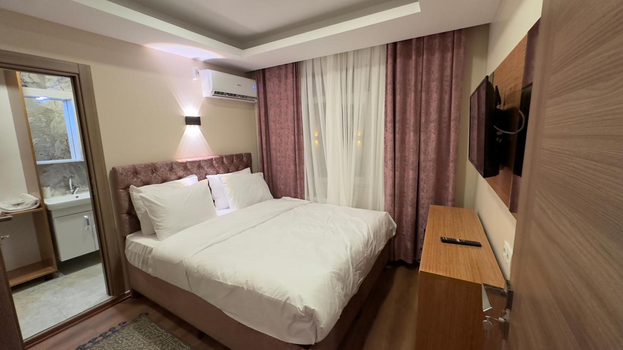 Golden Tulip Suite Apart Istanbul Ngoại thất bức ảnh